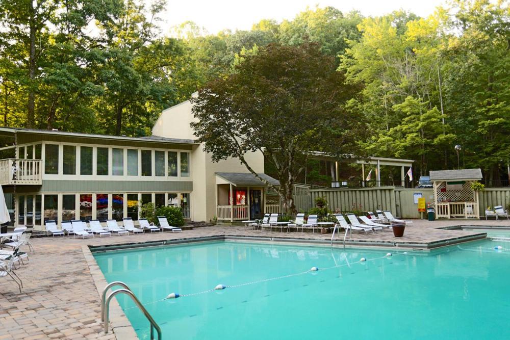 Four Bears Den, Hot Tub, 1089 Of Free Attraction Tickets For Each Paid Day, Dollywood And More Гатлінбург Екстер'єр фото