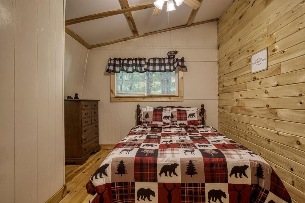 Four Bears Den, Hot Tub, 1089 Of Free Attraction Tickets For Each Paid Day, Dollywood And More Гатлінбург Екстер'єр фото